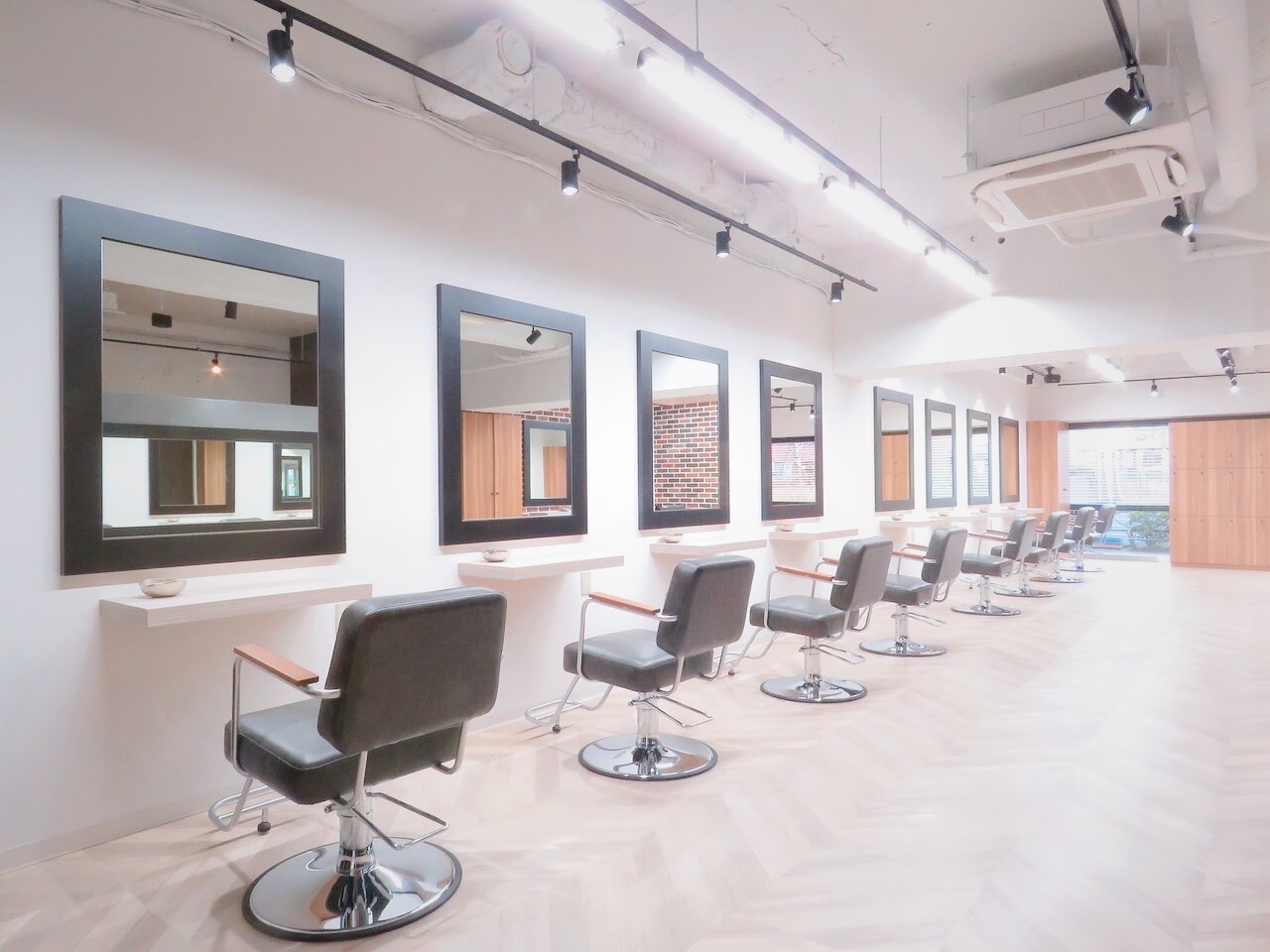 錦糸町店 店内